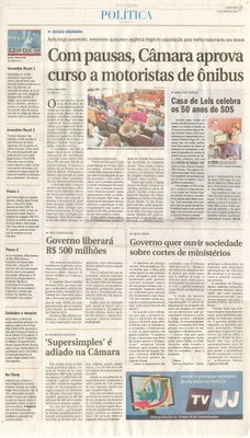 JJ - 26/08/15 - pg 3 - política - Com pausas, Câmara aprova curso a motoristas de ônibus - Casa de leis celebra os 50 anos do SOS -