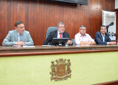 Bigardi e Sartori participam de audiência do Orçamento Estadual
