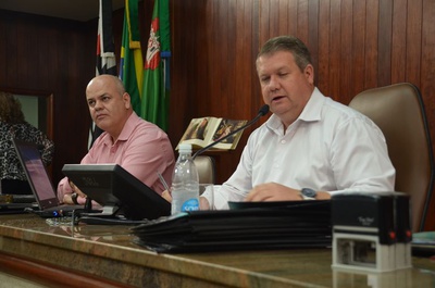 Câmara aprova animais em parques