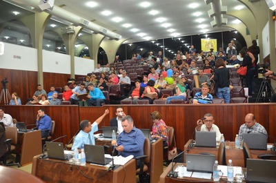 Câmara aprova presença de doulas no parto