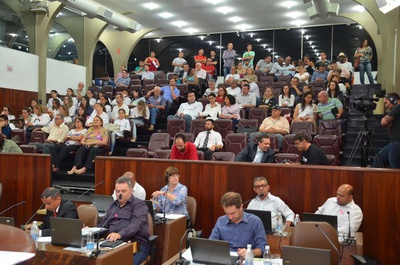 Câmara aprova tratamento odontológico a famílias de baixa renda