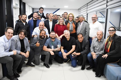 Câmara recebe presidente do FUNSS e apoia Campanha do Agasalho 2025