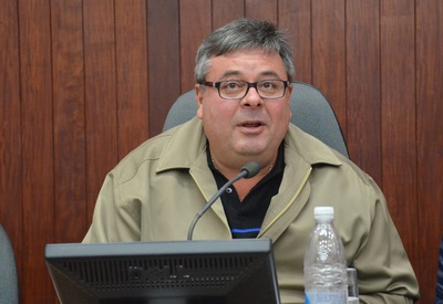 Câmara tem sessão extra terça-feira à noite