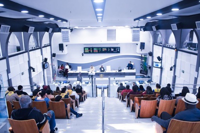 Confira o que foi discutido na Sessão da Câmara de 21 de outubro Confira o que foi discutido na Sessão da Câmara de 21 de outubro