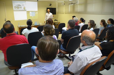 Curso para Assessores Parlamentares visa integração