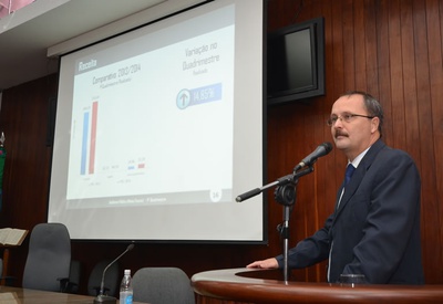 Finanças estão equilibradas diz secretário