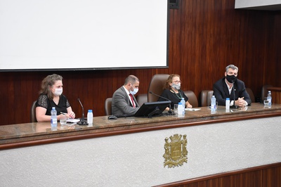 Lançamento de Frente Parlamentar define metas para capacitação de mão de obra