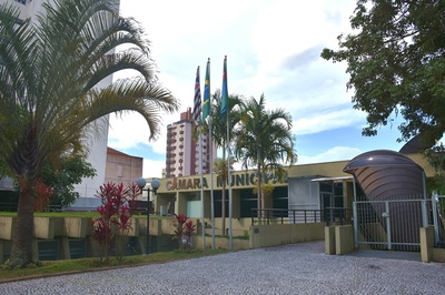 Prédio principal da Câmara de Jundiaí completa 50 anos de história 