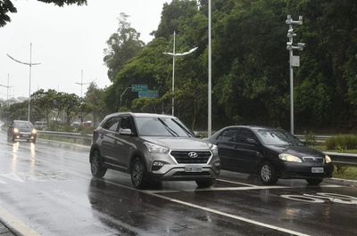 Prefeitura suspende contrato dos radares e emissão de multas