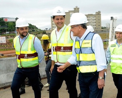 Vereadores acompanham visita do governador