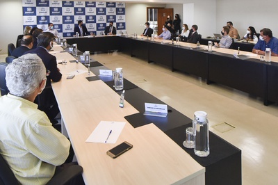 Reunião no Paço com Associação Mata Ciliar trata do impasse com a concessionária Voa SP