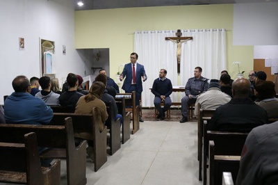 Tulipas e Santa Giovana: vereador Edicarlos se reúne com moradores para pedir melhorias