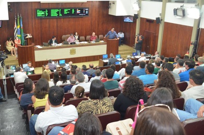 Vereadores aprovam diversos projetos do Executivo
