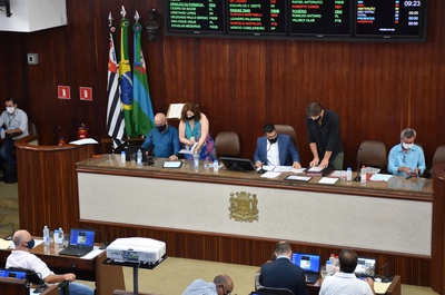 Vereadores aprovam Orçamento para 2021
