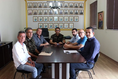 Vereadores dão as boas-vindas ao novo comando do 12º GAC