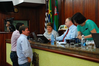 Veto parcial de projeto Ficha Limpa é votado em urgência