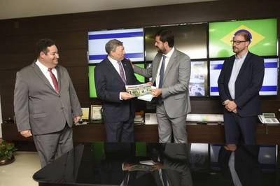 Visita do vice-cônsul de Israel foi acompanhada pelo Legislativo