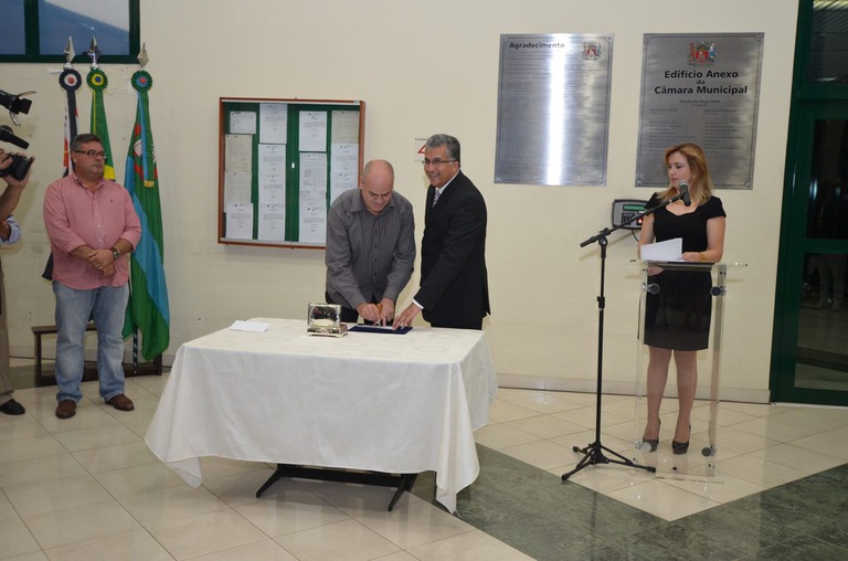 65 anos CMJ 38