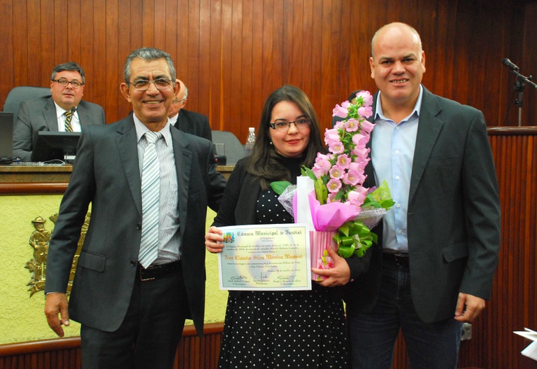 Homenagem à gestante ANA CLÁUDIA SILVA MOREIRA MASSONI