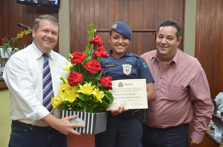 Homenagem à JULIANA MARTINS MARQUES