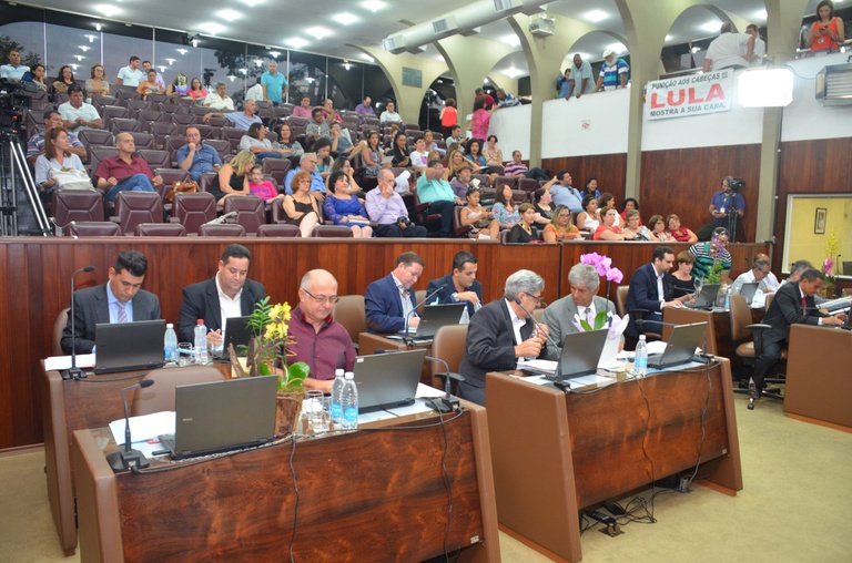 Diploma Mulher Cidadã Clara Zetkin 2016