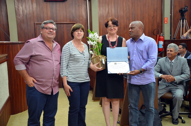 Homenagem à Profa. ROSAURA APARECIDA DE ALMEIDA