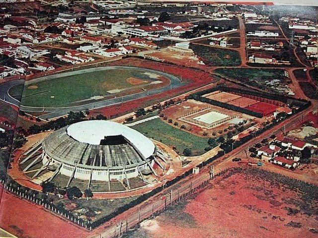 Construção do Bolão   Ginásio Dr. Nicolino de Luca 3