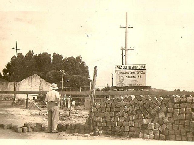 Construção do Viaduto da Ponte São João   1950 1