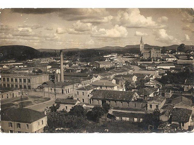 Vista parcial da Vila Arens tirada do Escadão ao lado da Câmara Municipal